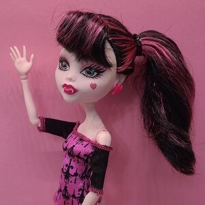 Draculaura Scaris City Of Frights Doll